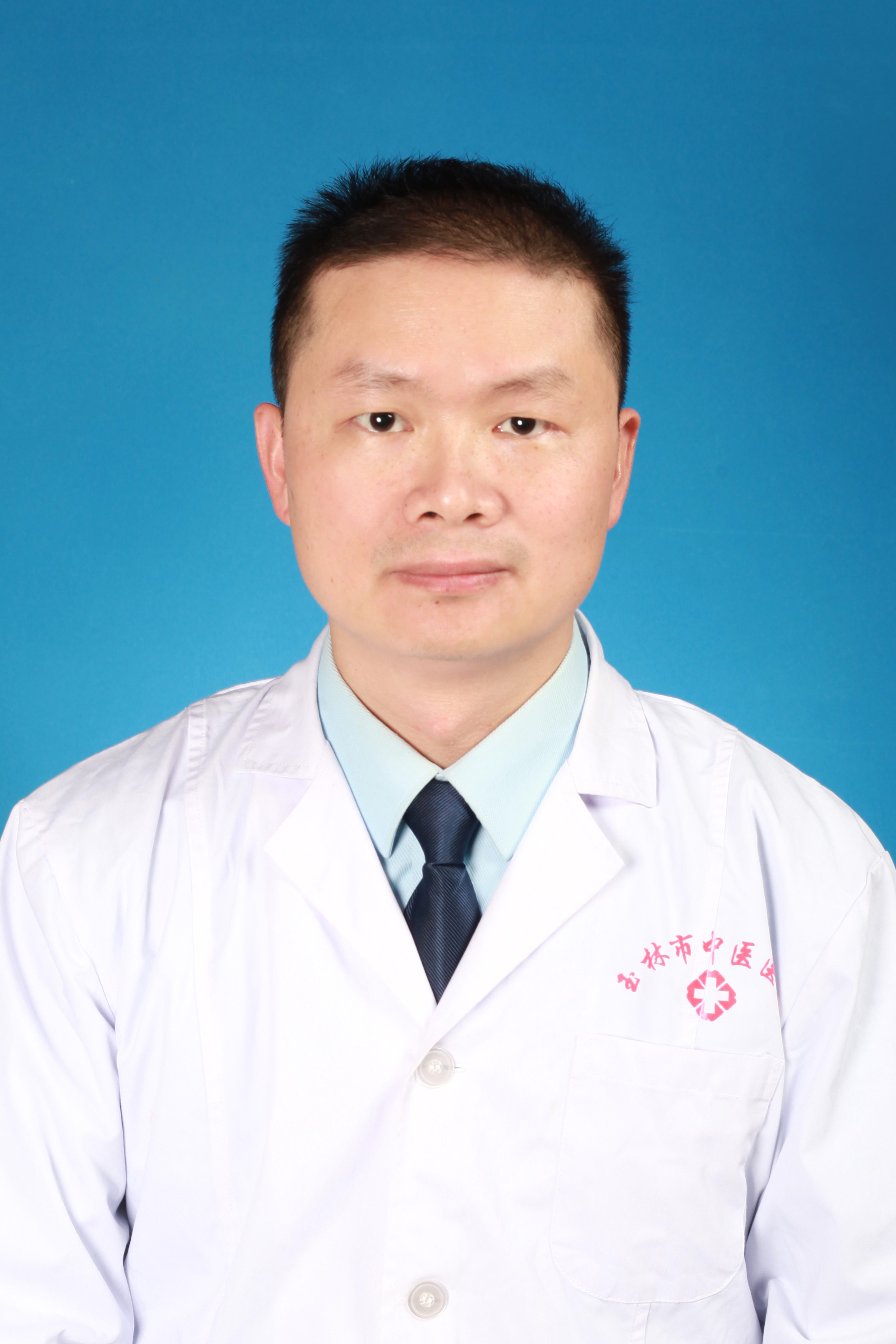 梁文