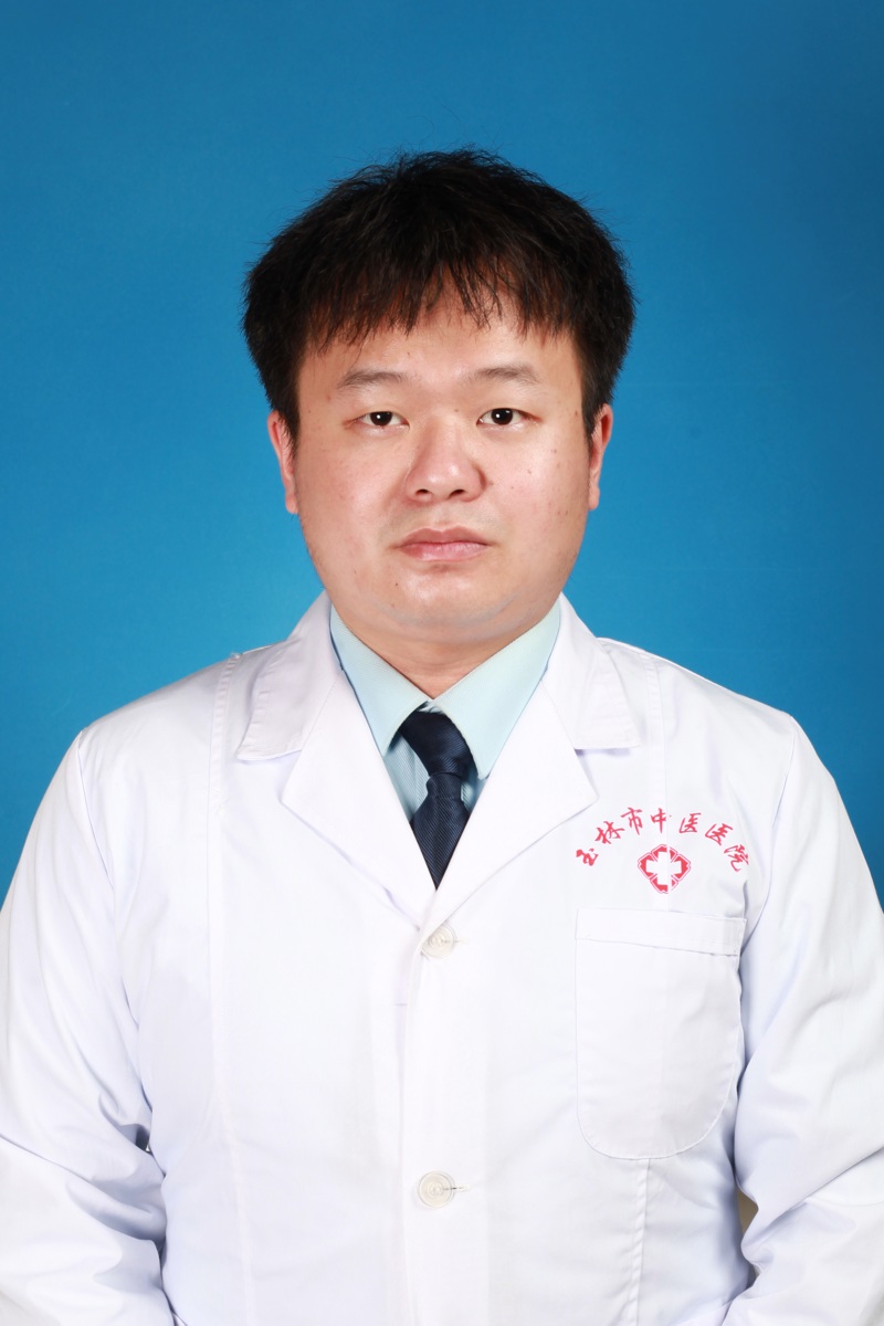 梁泉灏